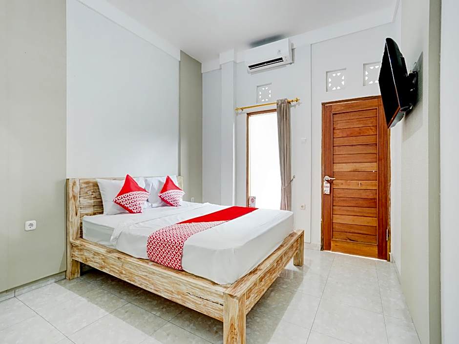OYO 90822 Hotel Taman Wisata