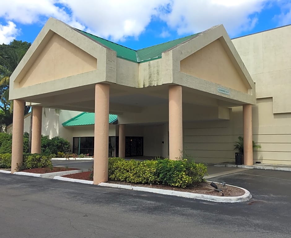 Sawgrass Inn & Conference Center