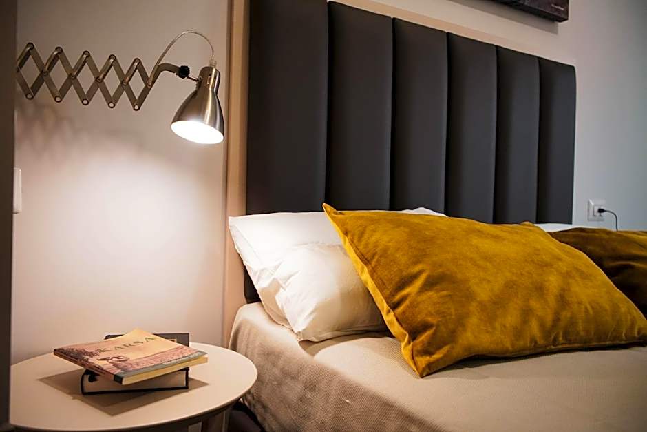 YEASY smart rooms Cefalù