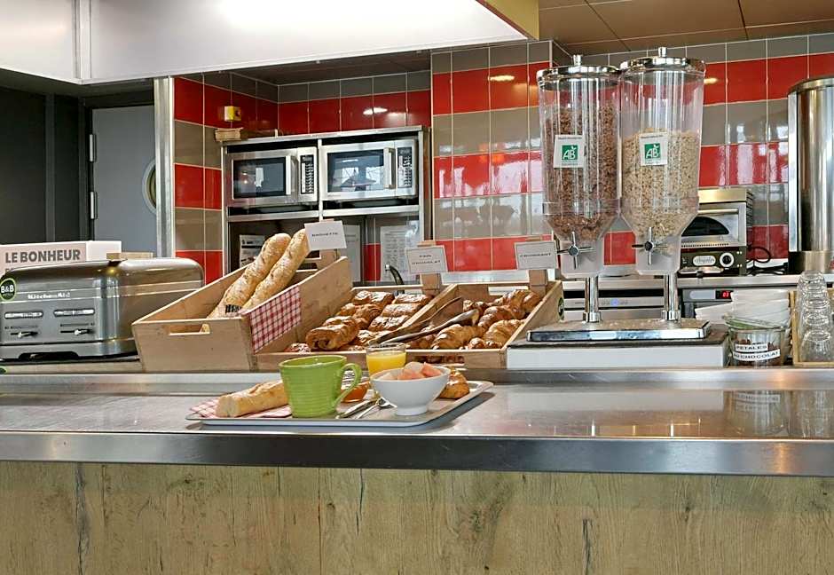 B&B HOTEL Le Mans Centre Cathedrale