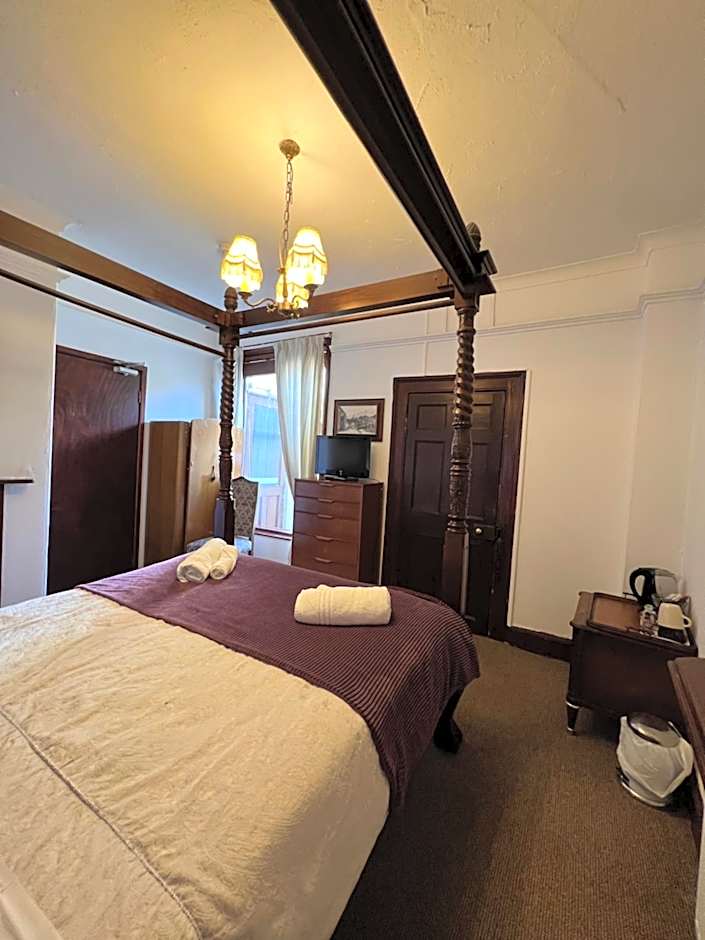 Georgian House Hotel