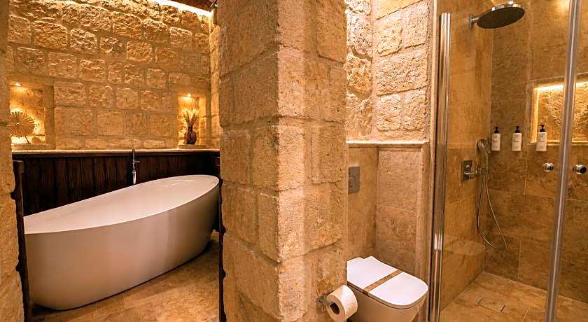 Luvi Cave Hotel