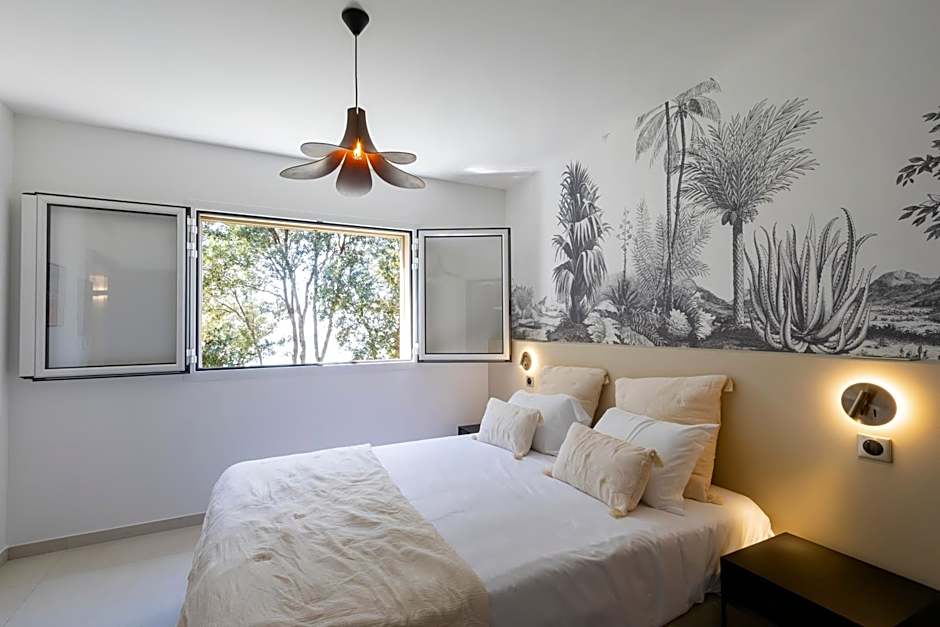 Photo 1 of 13 of Premium Apartment, Sea View