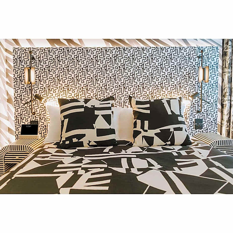 The Motley Hotel Richmond, Tapestry Collection by Hilton