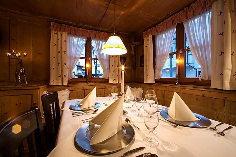 Hotel Hirsch