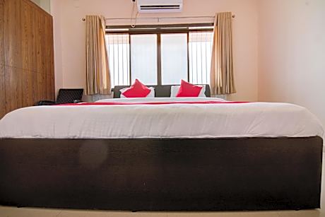 OYO 38737 Hotel Aryan