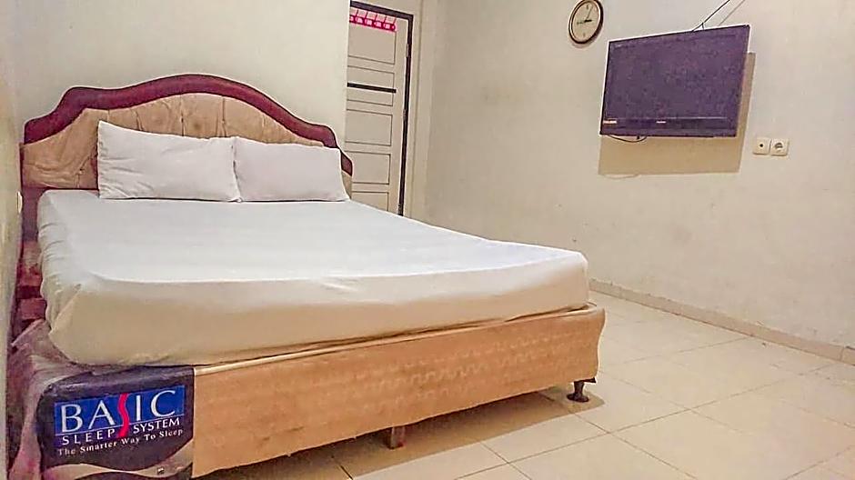 OYO Life 93590 Penginapan Palapa 10 Syariah