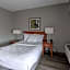 La Quinta Inn & Suites by Wyndham New Haven