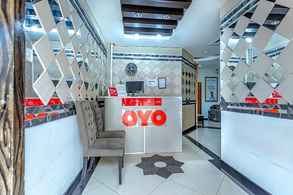 OYO 43960 Laksamana Executive & Boutique Hotel