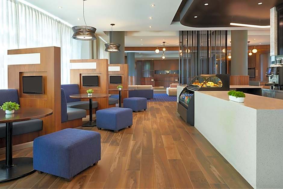 Courtyard by Marriott Calgary Airport