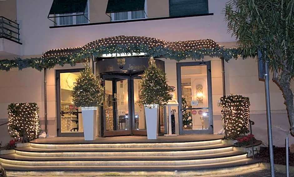 Hotel Jolanda