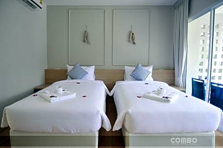 Grand Deluxe Twin Room
