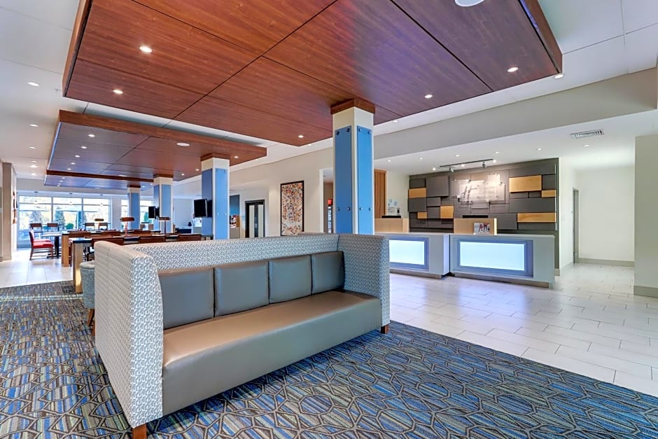 Holiday Inn Express & Suites Middletown - Goshen By IHG