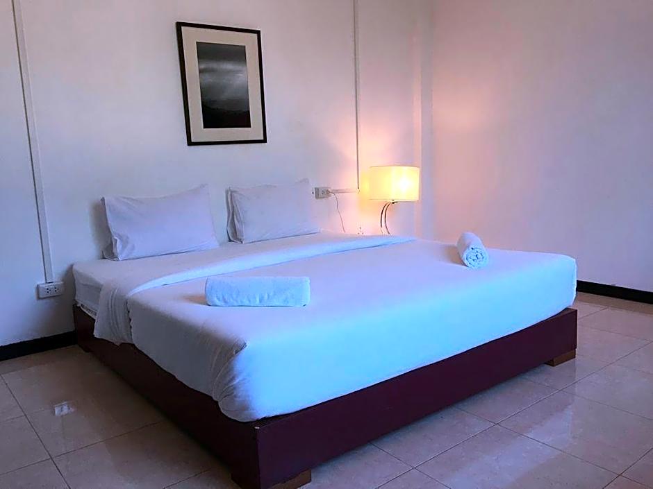 Natai House Hotel
