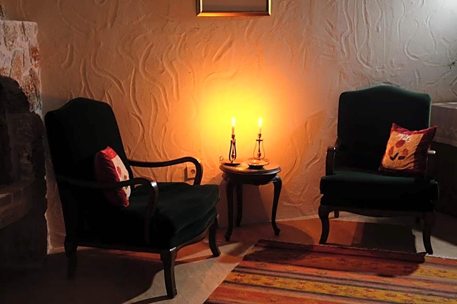 Mandarin & Mango Boutique Hotel