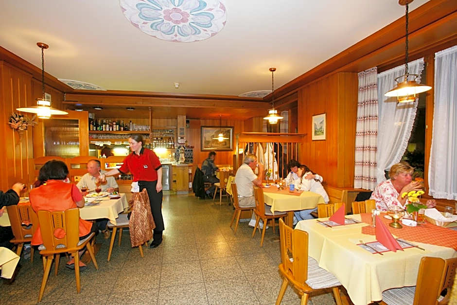 Hotel Oberland