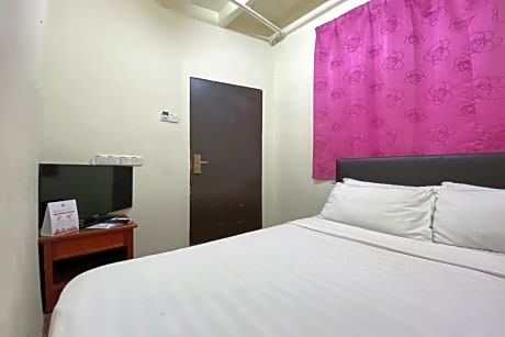 Spot on 89673 Good Friend Hotel