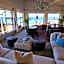 On the Beach Guesthouse Jeffreys Bay