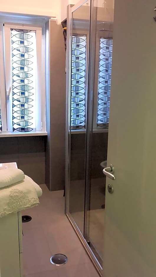 Ostia Lido Central Rooms