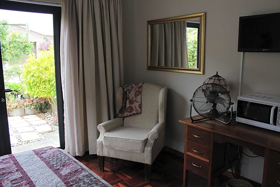 Traveller's Rest, Reebok