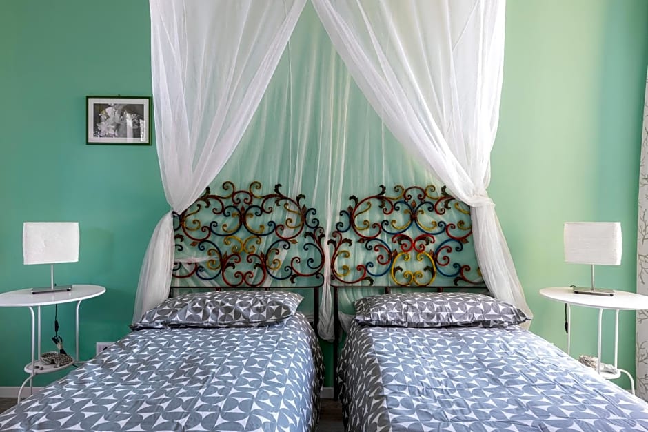 Tauromenion Guest House