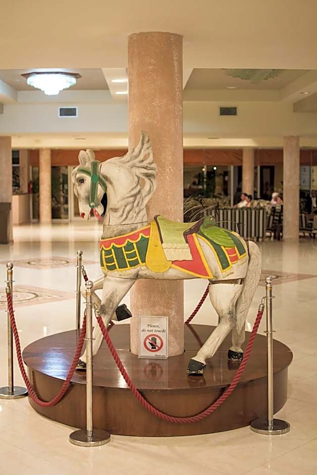 Sovereign Beach Hotel