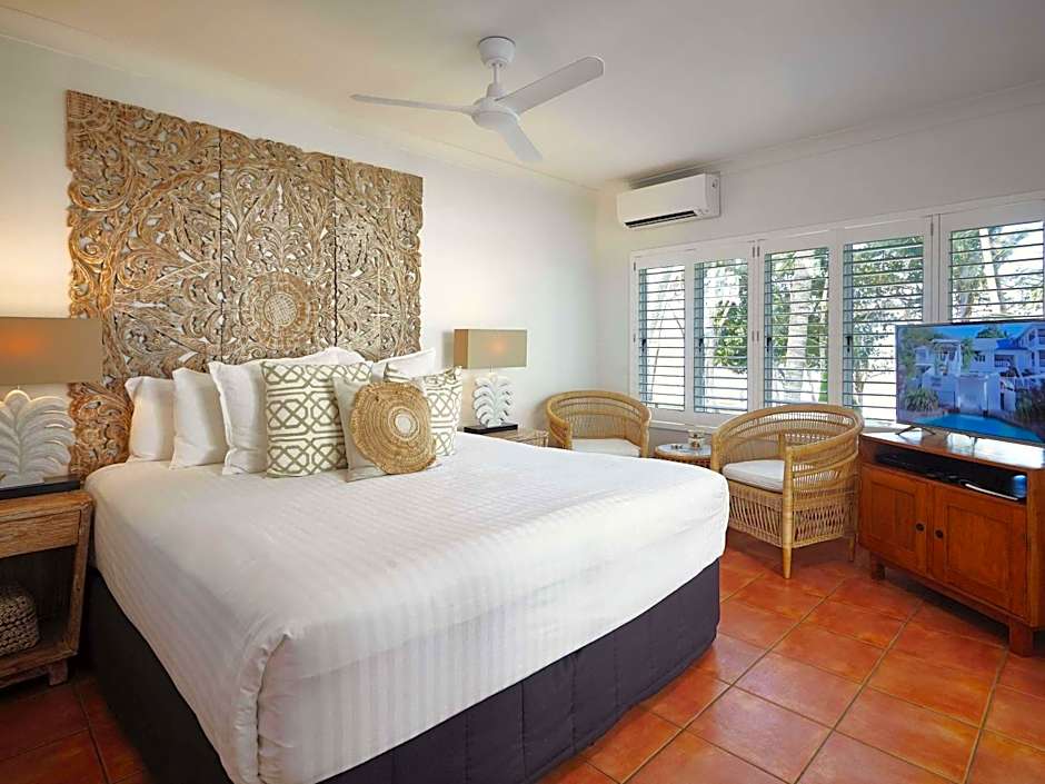The Reef House Adults Retreat