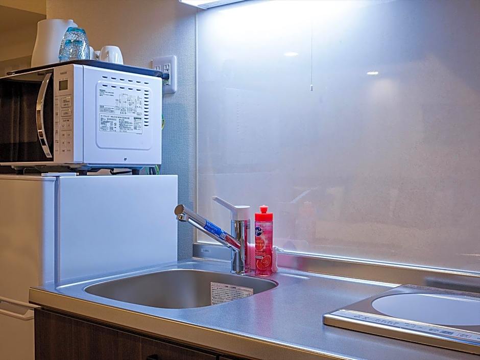 Kariyushi COndominium Resort Naha Living Inn Asahibashiekimae Annex and Premier