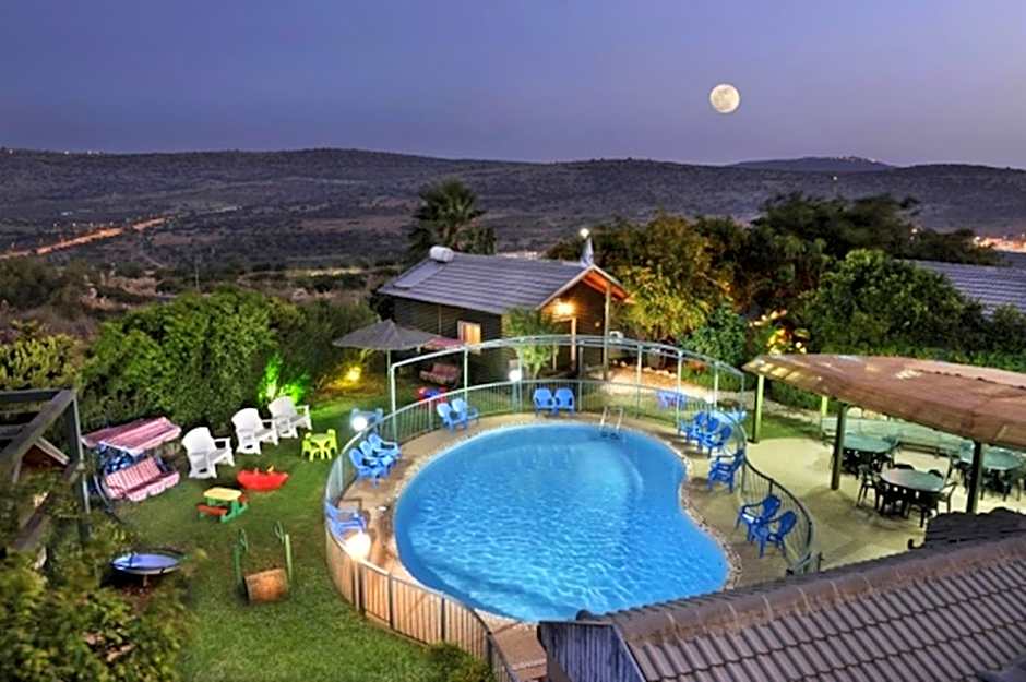 אגם ריזורט בטבע — 29 fotoğraftan 1. fotoğraf