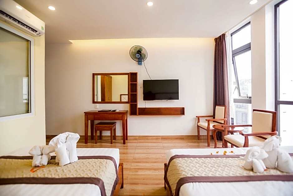 Hotel DaNa Sailing