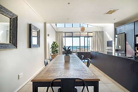 Point Waterfront Apartments