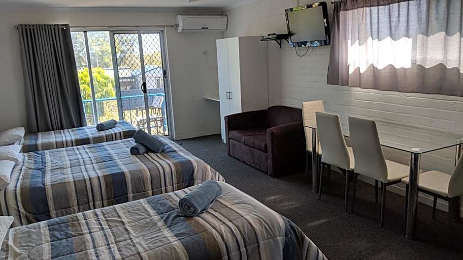 Harrington Village Motel