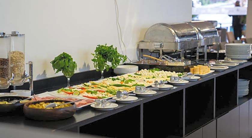 Business Life Boutique Hotel