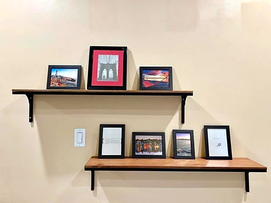 Large Townhouse, Lower Floor with AC, City Center