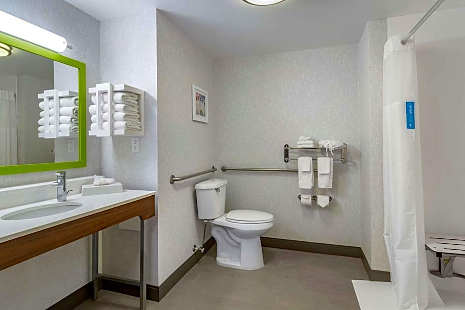 Hampton Inn By Hilton And Suites Edmonton West