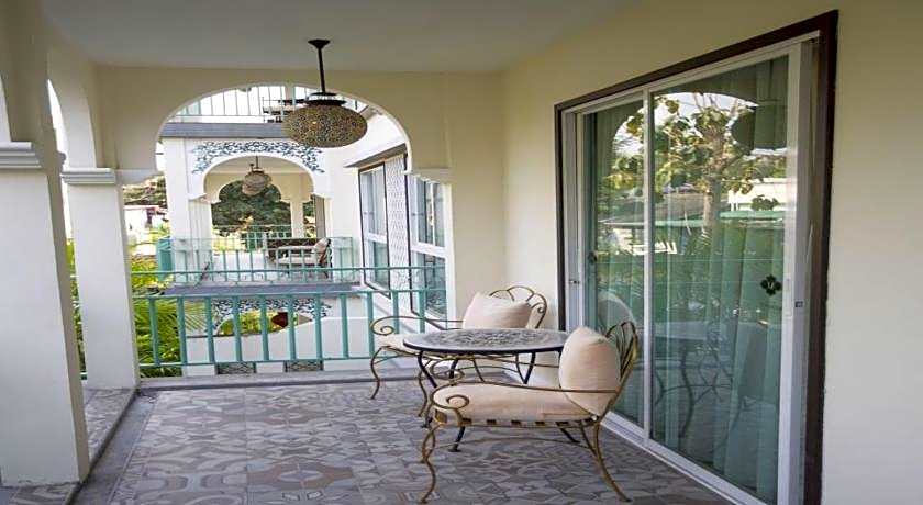 The Grand Morocc Hotel