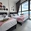 Georgetown Urban Family & Baby-Friendly Home with Skypool Seaview