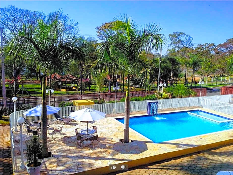 POUSADA RECANTO DO TRABALHADOR