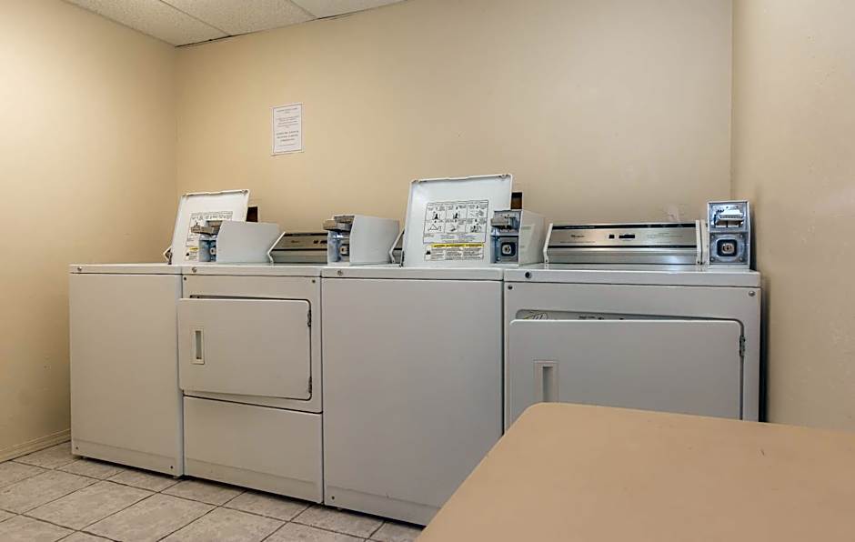 Howard Johnson by Wyndham Oklahoma City