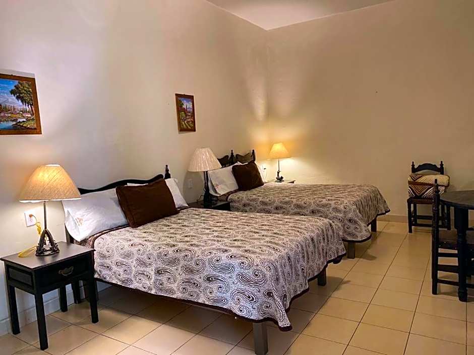 Hotel Doña Chela En Calvillo