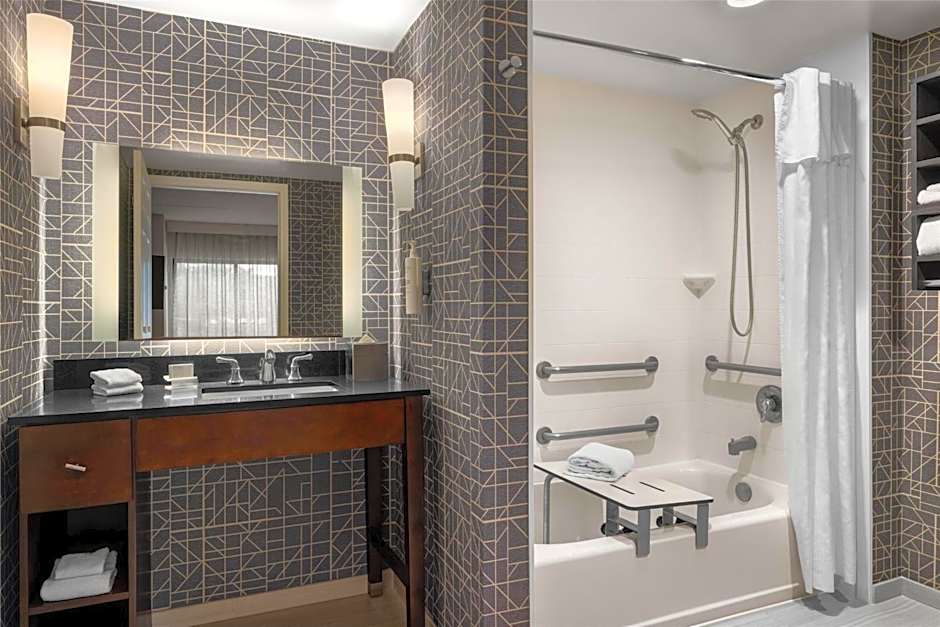 Homewood Suites by Hilton Indianapolis Carmel