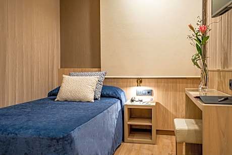 Single Room with Bathroom