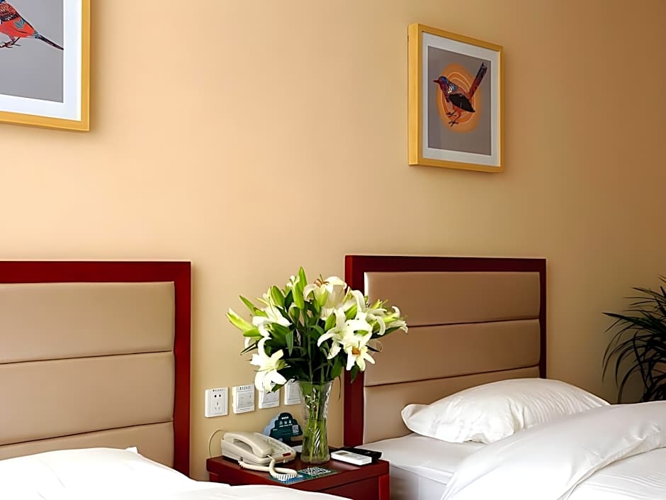 GreenTree Inn Shandong Yuncheng Ximen Street Songjiang Kung Fu School Business Hotel