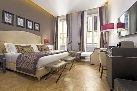 Deluxe Triple Room