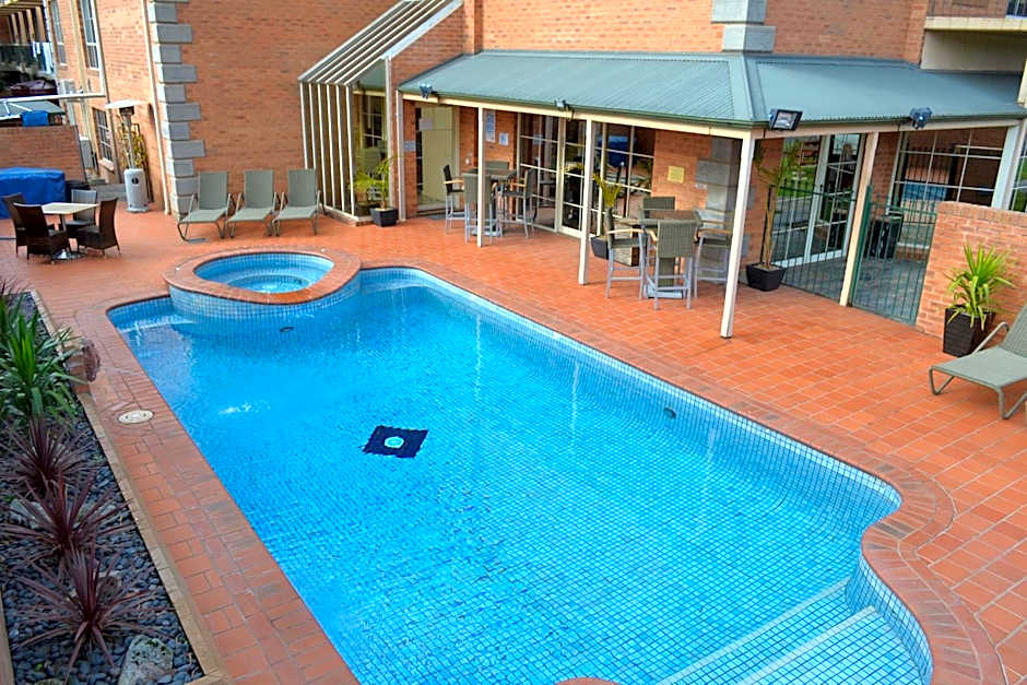 Best Western Plus Albury Hovell Tree