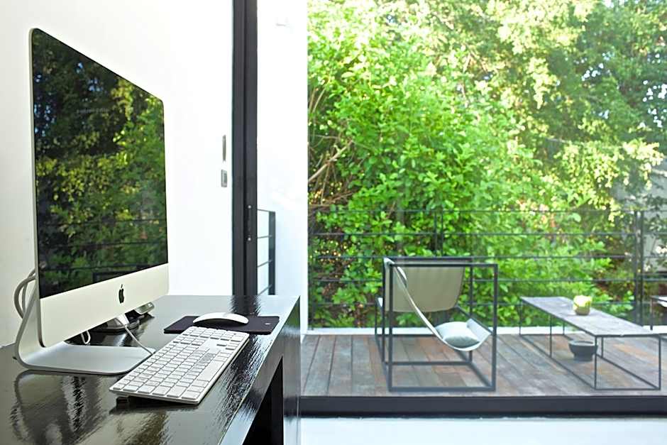 Photo 1 of 5 of Studio