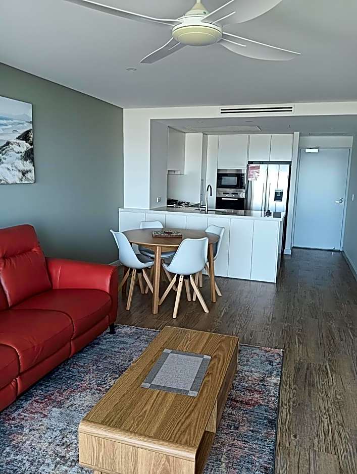 Kirra Surf Apartments