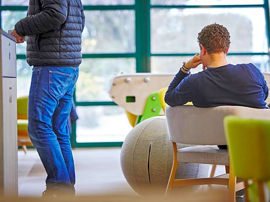 Campanile Poitiers - Site du Futuroscope