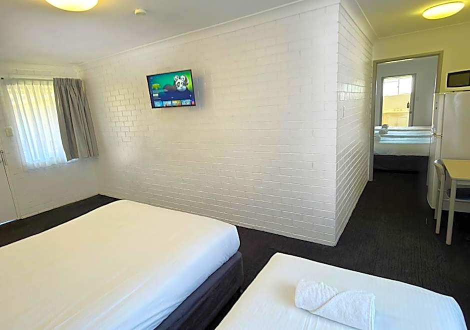 Centrepoint Motor Inn