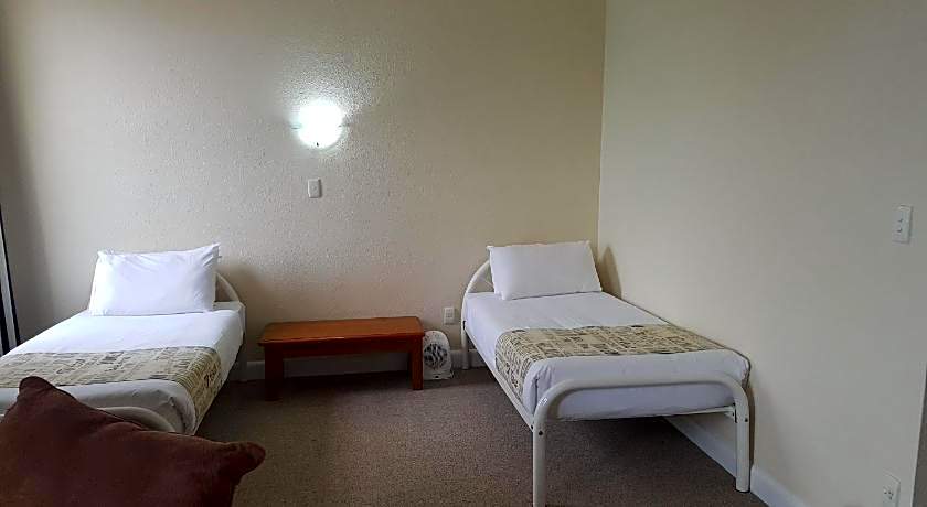 Whakatane Hotel